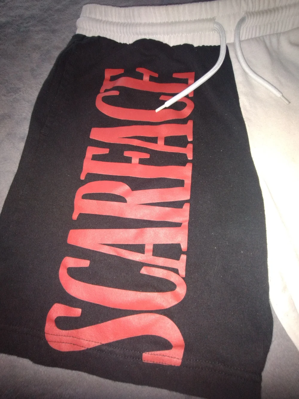 Scarface Split-Color Graphic Men’s Large Shorts - Black & White